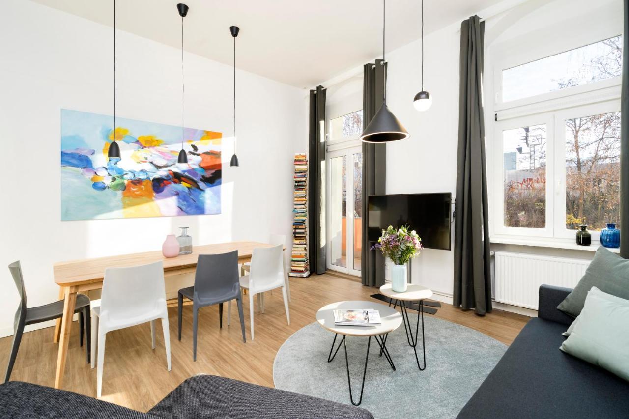 Apartamento de 3 dormitorios con balcón